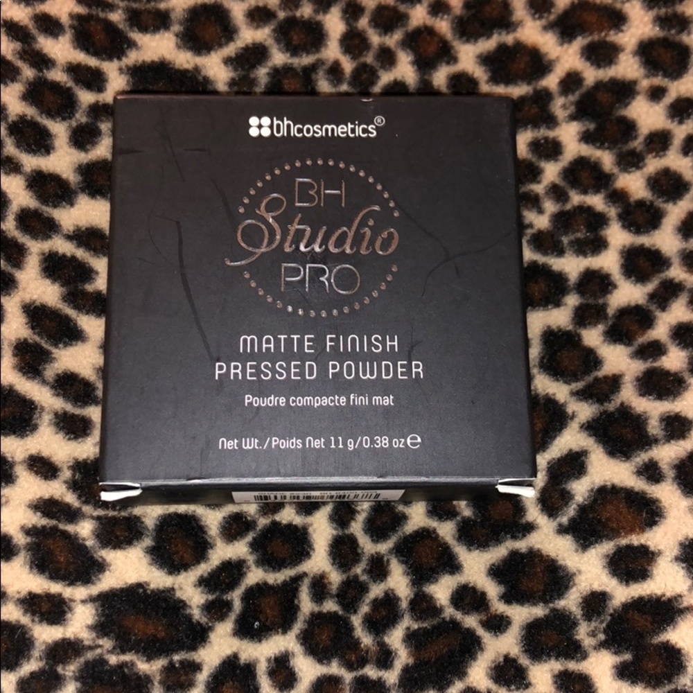 Bh cosmetics matte powder